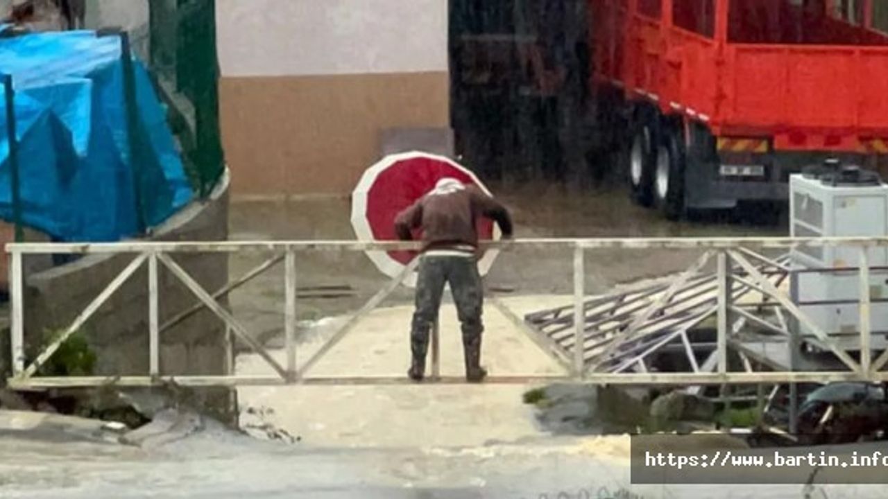 Bartın'da Sağanak Taşkınlara Neden Oldu