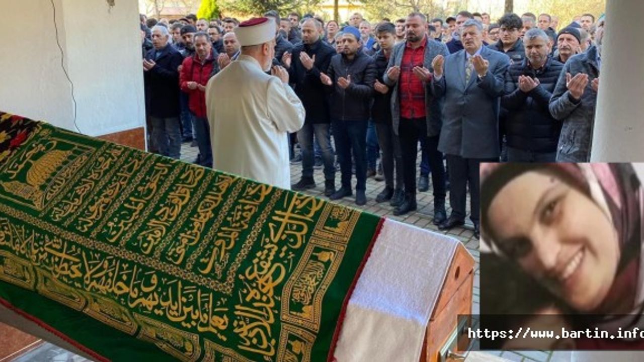 Servis Aracının Çarptığı Kadın Son Yolculuğuna Uğurlandı