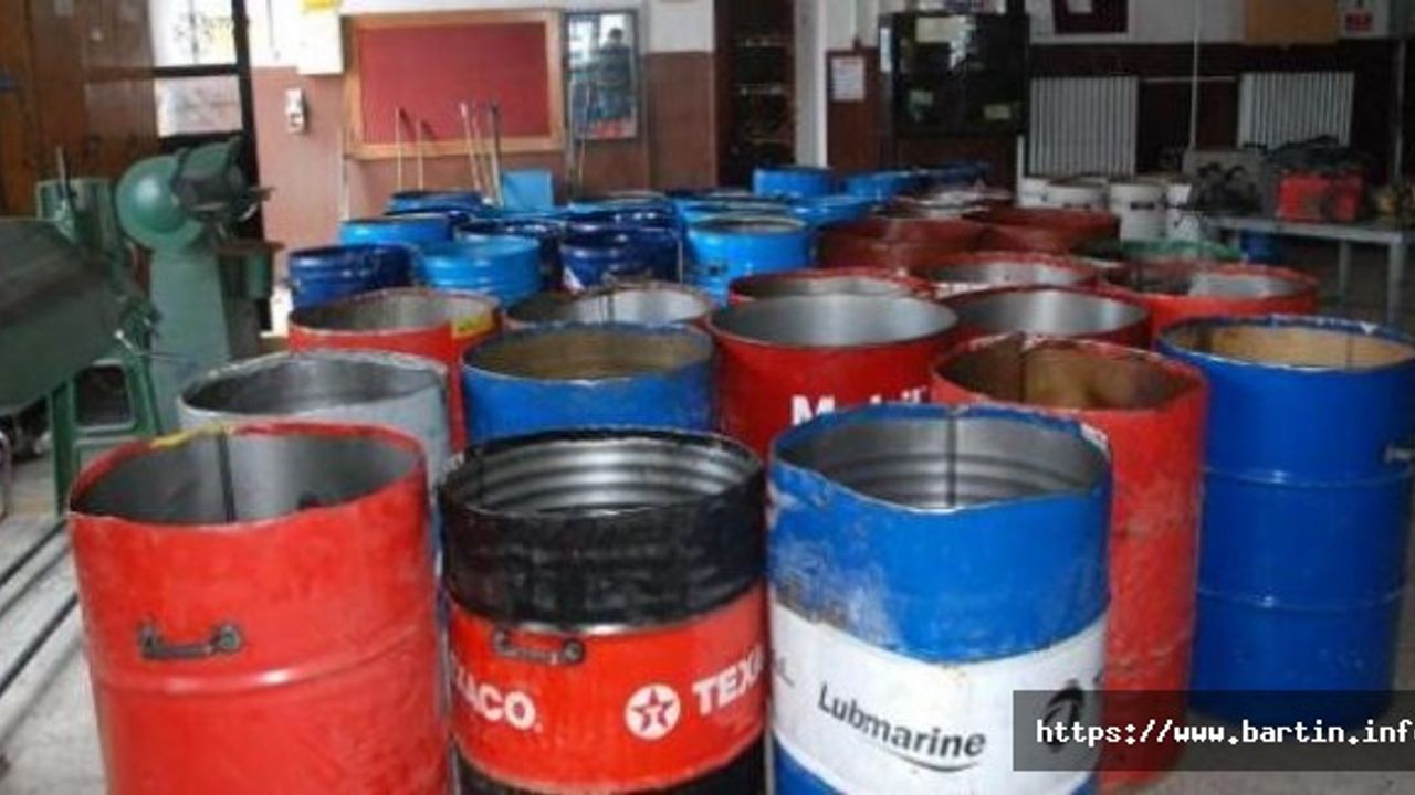 Liselilerin yaptığı varil sobalar deprem bölgesine gönderiliyor