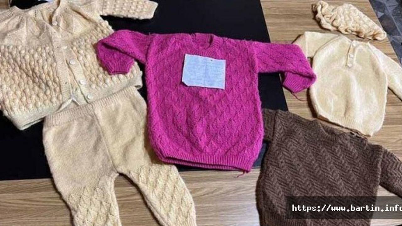 Annelik hayaliyle ördü, depremzede bebeklere gönderdi
