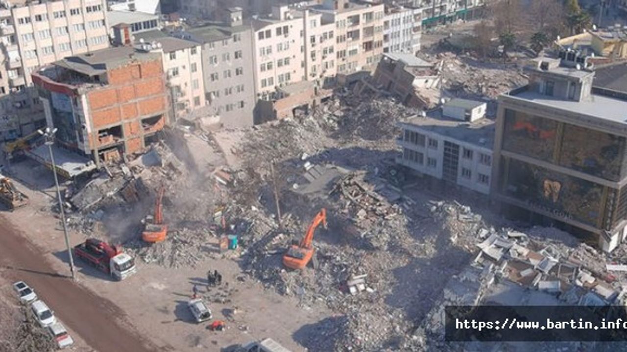 Asrın felaketinde can kaybı 45 bin 89'a yükseldi
