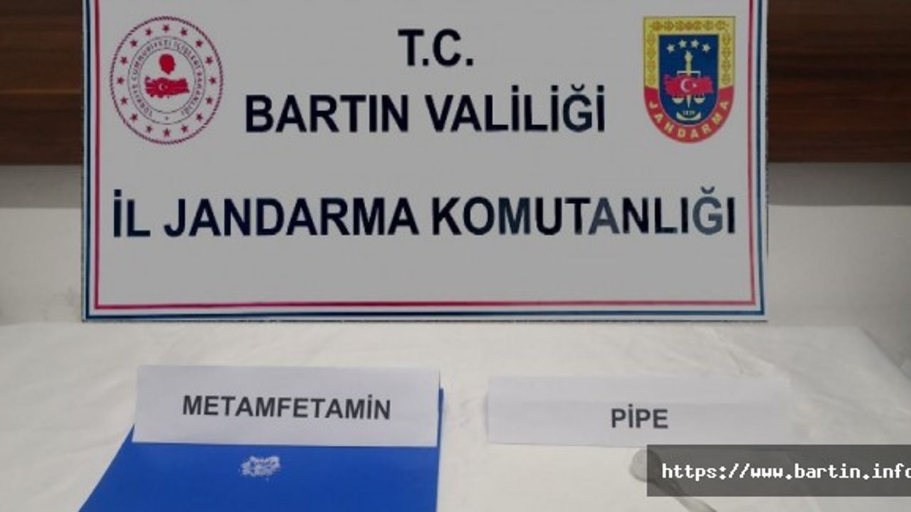 Jandarmanın yakaladığı şahsın üzerinden metamfetamin çıktı