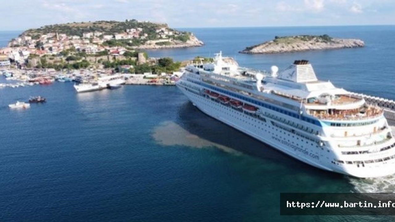 6 bin 600 Nüfuslu Amasra'ya 1 Milyon Ziyaretçi