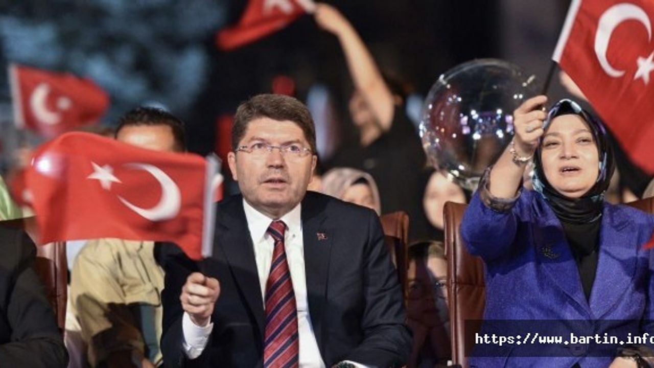 Darbeyle Alakalı 122 Bin 632 Kişiye Mahkumiyet
