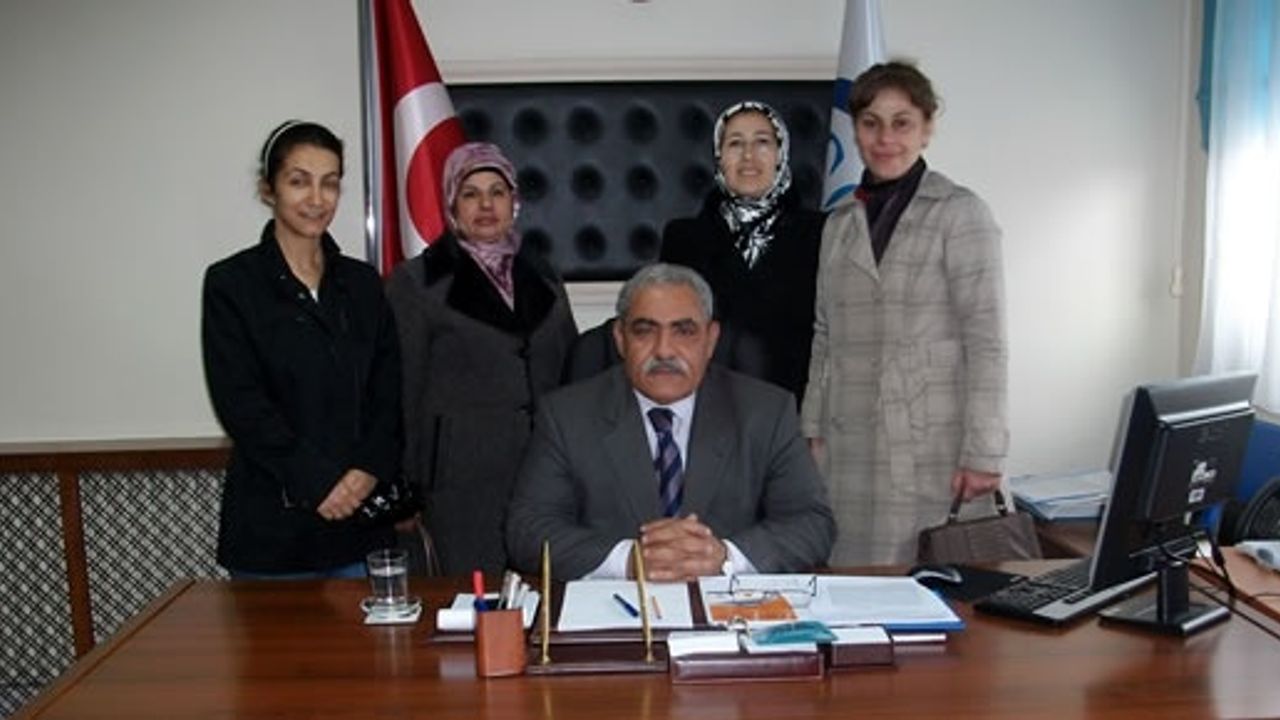 Ak Parti Kadın Kolları'ndan İl Sosyal Güvelik Kurumu'na ziyaret
