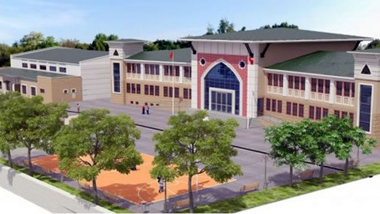 Tunç, Abdipaşa Lise ve Kapalı Spor Salonu inşaatında