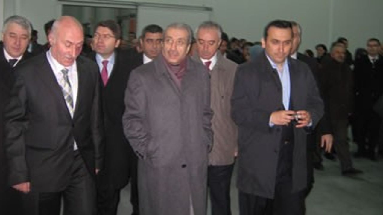 Türkiye'nin en büyük Kivi Üretim ve Paketleme tesisi Bartın'da açıldı