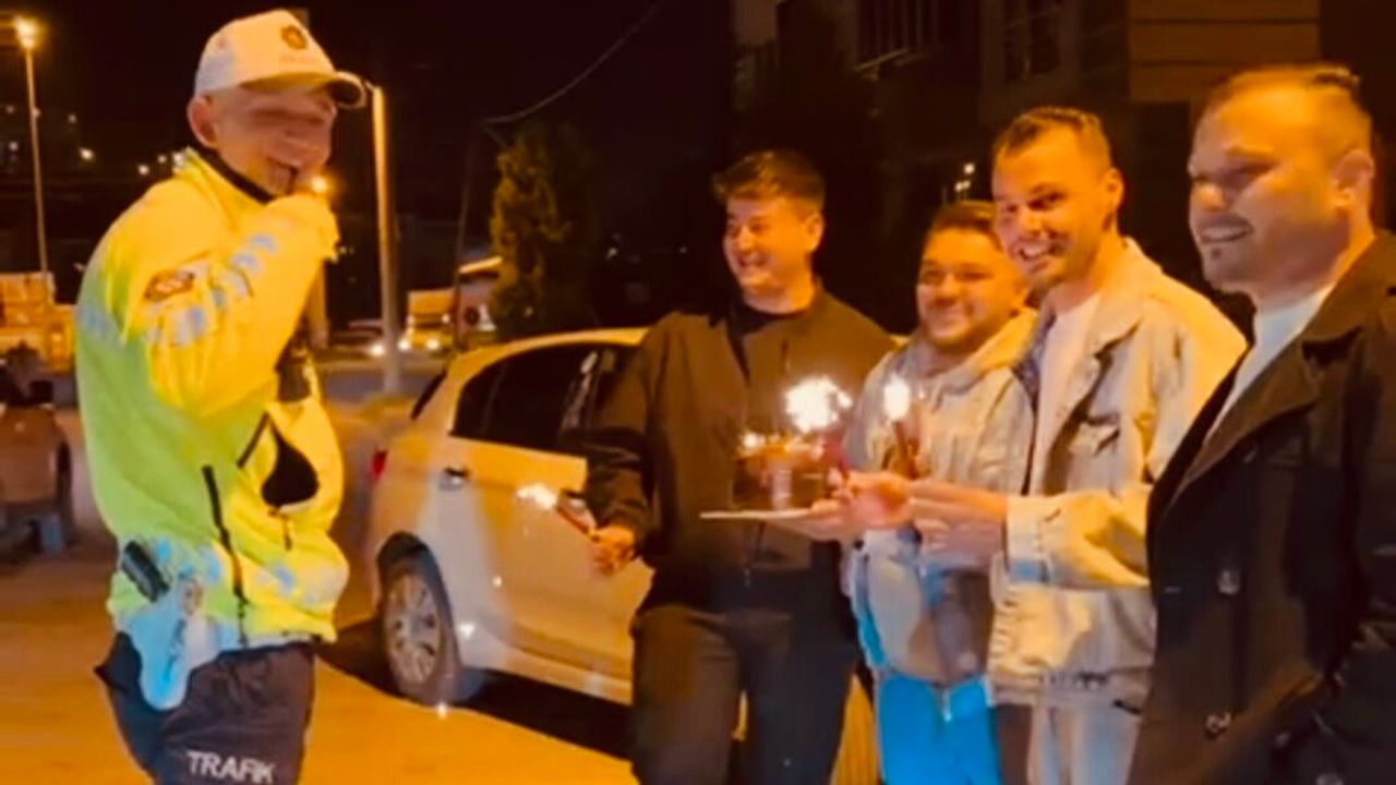 Sahte ihbarla polis haftasını kutladılar