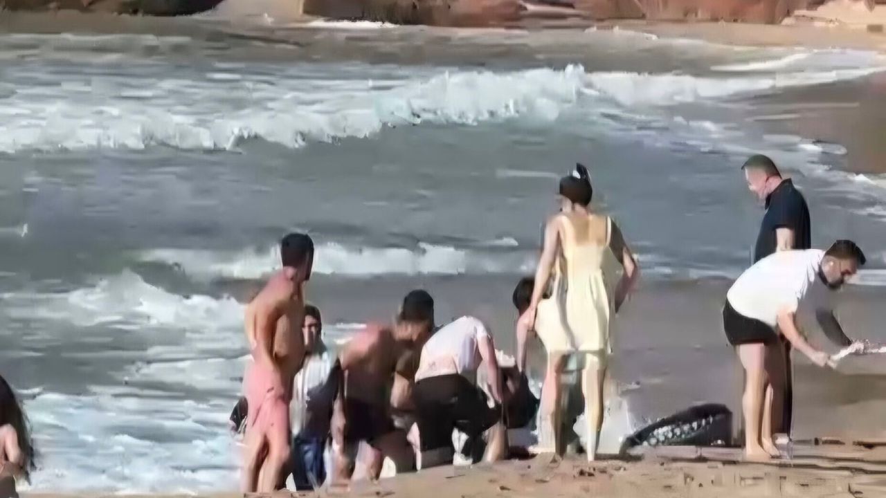 Amasra’da boğulma tehlikesi geçiren 2 kişi kurtarıldı