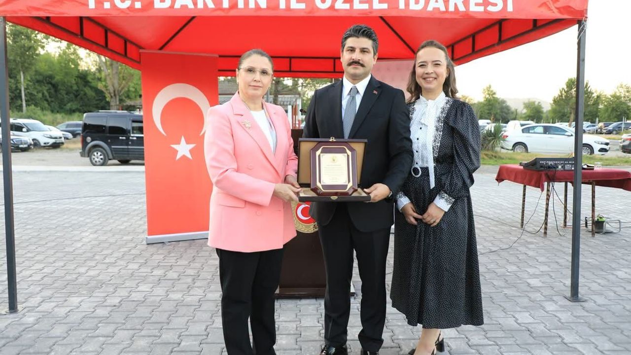 Başarılı Bürokrata Bartın’da Veda