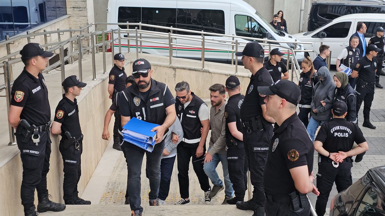Rüşvet Şüphelisi Doktorun Kürtaj Tarifesi Ortaya Çıktı