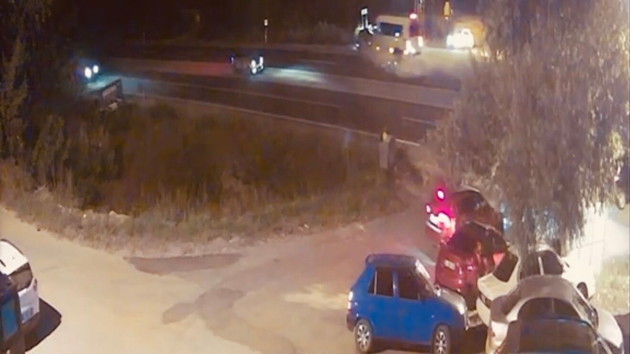 Bartın’da 11 Kişinin Yaralandığı Feci Kaza Kamerada