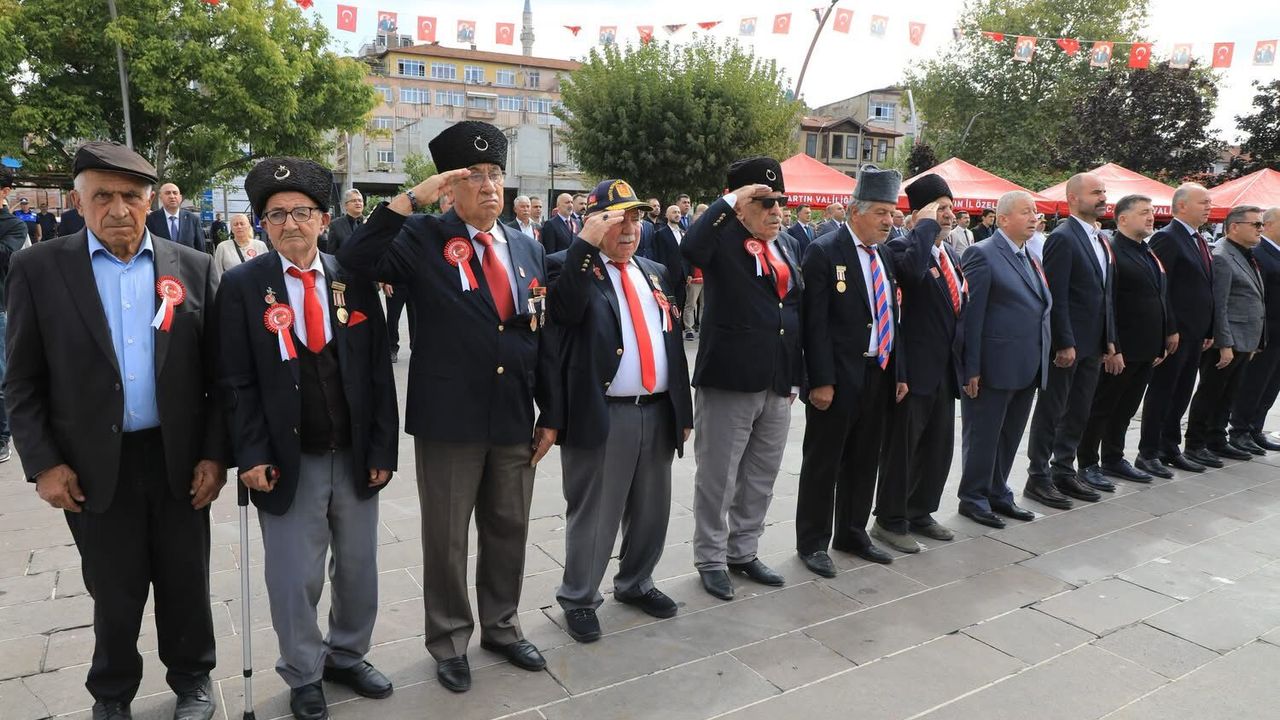 Bartın’da 19 Eylül Gaziler Günü törenle kutlandı