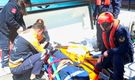 Gemide yaralanan personelin yardımına sahil güvenlik yetişti