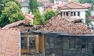 Yağış Sonrası Tarihi Binada Korkutan Manzara