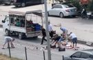 Sebze ve meyveler kamyonetin kasasından yola saçıldı