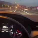 Otomobili ile 250 kilometre hız yapan sürücü gözaltında