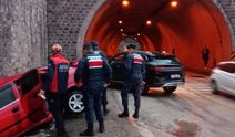 Tünel çıkışında feci kaza kamerada: 1 ölü, 5 yaralı