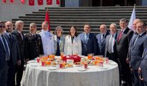 Bartın’da Bayramlaşma Törenine Yoğun Katılım