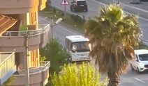 Trafikte geri geri giden minibüs sürücüsüne 20 bin TL ceza