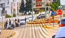 Bartın'da 2 polisinin yaralandığı kaza kamerada