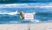 Yasağı dinlemediler dalgalara kapıldılar: 37 kişi kurtarıldı