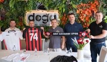 Doğa Restaurant’tan Arıt Kayadibispor’a Sponsorluk Desteği