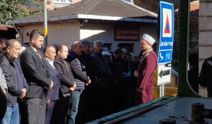 Konserde fenalaşıp ölen bankacı Furkan Aksu, toprağa verildi