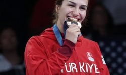 BARÜ mezunu Buse Tosun Çavuşoğlu, Paris 2024’te bronz madalya kazandı