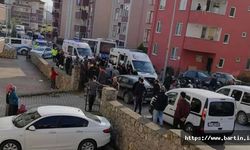 Çocuğunu Görmeye Gelen Damadını Bıçakladı
