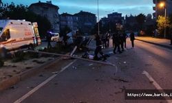 Bartın'da Feci Kaza, Araç İkiye Bölündü: 1 Ölü