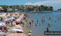 Bayramın Üçüncü Gününde Amasra Tıklım Tıklım