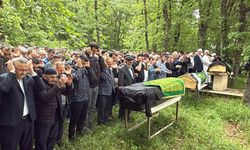 Yer kavgasında öldürülen çift ile oğulları , toprağa verildi