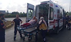 Hasta sevki yapan ambulans kazaya karıştı: 2 yaralı