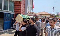 Nehirde boğulan genç, gözyaşlarıyla toprağa verildi