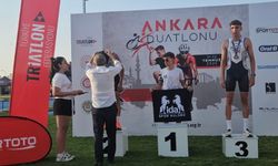 Düşünür Kolejinden Türkiye Derecesi
