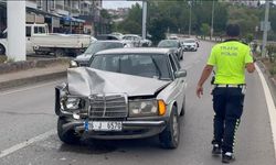 Bartın'da trafik kazası: 2 yaralı