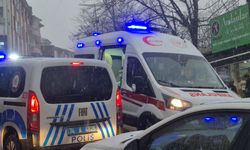 Oyun Tartışması Bıçaklı Kavgaya Döndü: 1 Yaralı