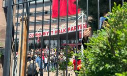 CHP Genel Merkezinde Sıcak Saatler