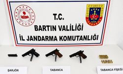 Kozcağız’da Operasyon: 3 Ruhsatsız Tabanca Yakalandı