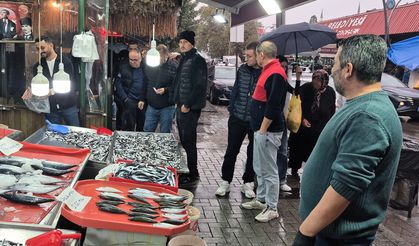 Bartın’da Hamsinin Kilosu 50 TL’ye Düştü