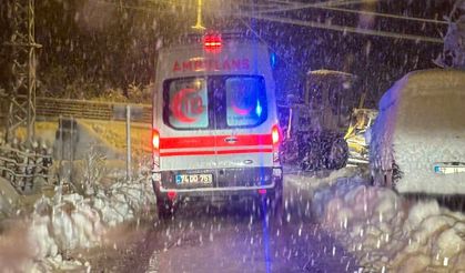 Bartın’dan komşu köye yardım eli, yaşlı hasta kurtarıldı