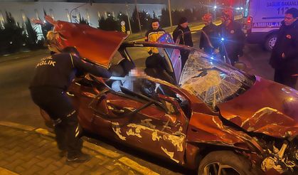 2 gencin yaşamını yitirdiği kaza kamerada