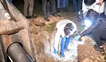 Mezarlığa gömülen esrarengiz paket mahalleyi ayağa kaldırdı