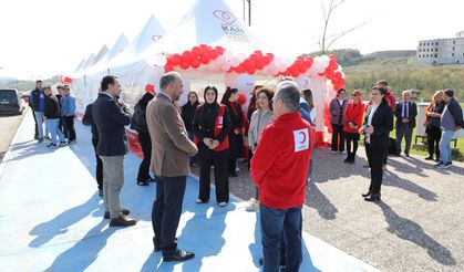 Üniversitelilerden kan bağış kampanyasına yoğun ilgi