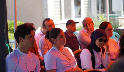 Bilim Kafe Kozcağız'da Gençlerle Buluştu