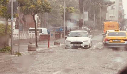 Amasra'da Cadde ve sokaklar göle döndü
