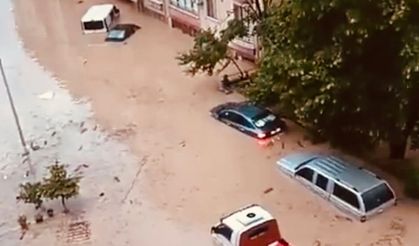 Komşuyu Sel Vurdu, Bartın Yolu Kapandı