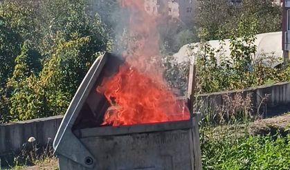 Alevleri Gören Mahalleli Kovalarla Yangına Koştu