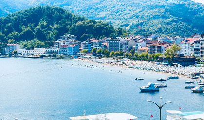 Amasra’da Plajlar Doldu Taştı: Doluluk Yüzde 90’a Ulaştı